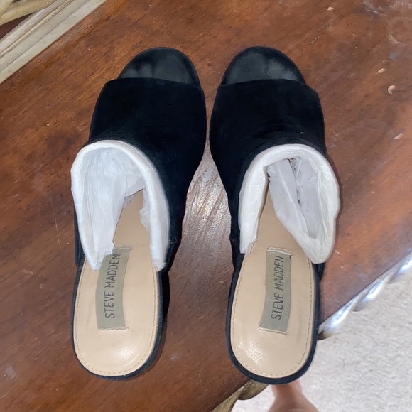 Steve Madden Mule - Picture 7 of 8